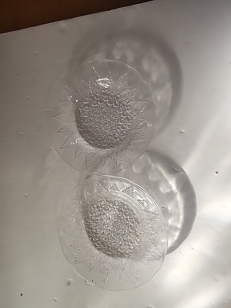 KIG Indonesia Clear Pressed Glass Flowers and Leaves  small bowl - 6