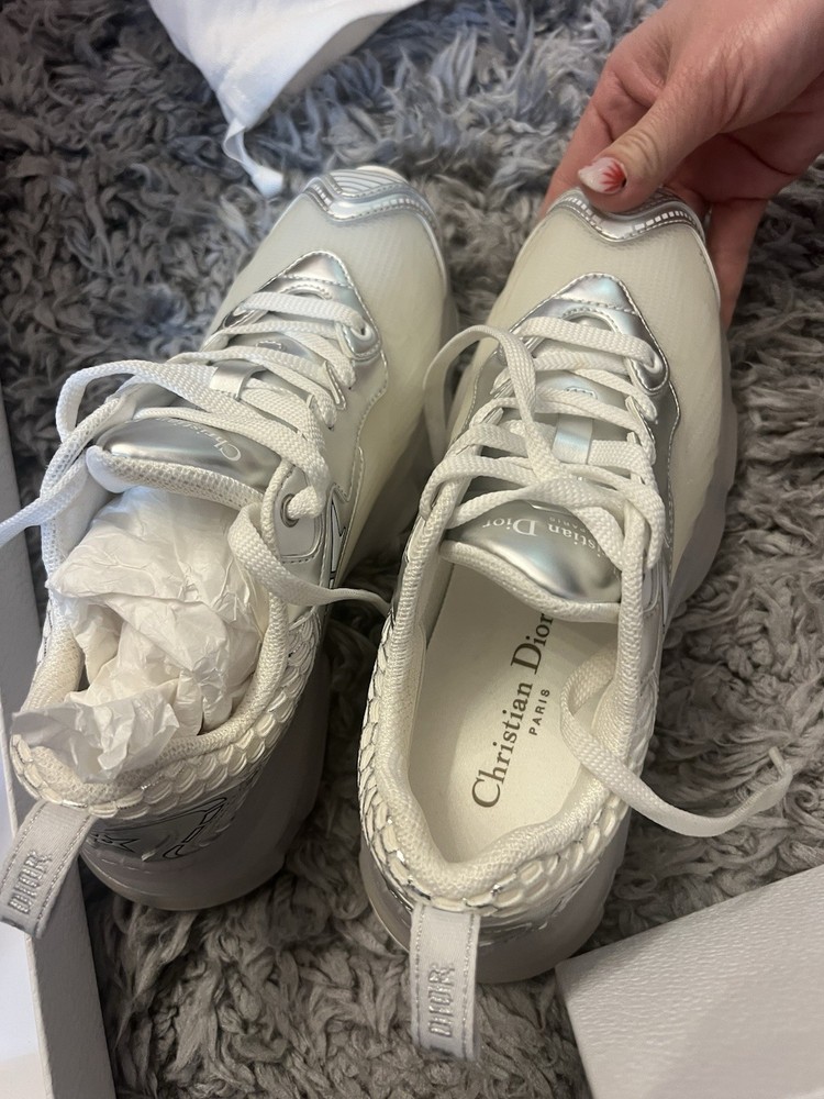 Dior Womens Fashion Shoes for Elegance and Style