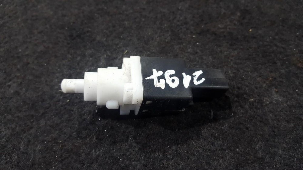 Fiat 500 DE194420-47 Brake Light Switch 46840510 Replacement Part