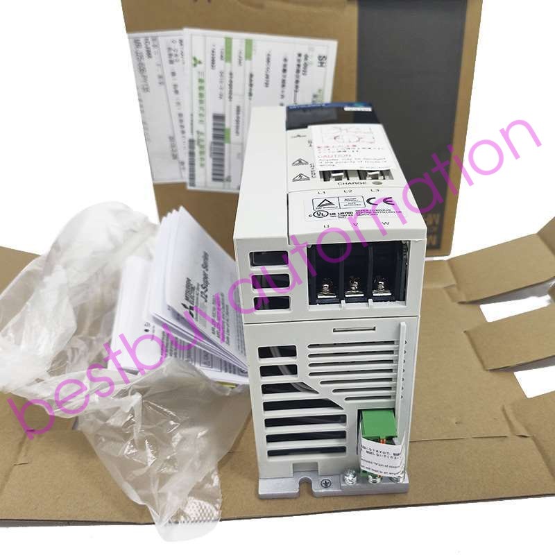 1PC New Mitsubishi MR-J2S-100B-QF Servo Drive MRJ2S100BQF Expedited Shipping