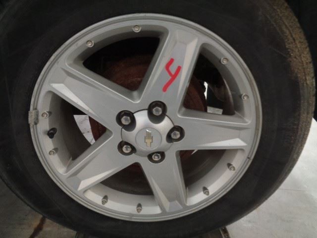 Wheel 17x7 5 Spoke Silver Painted Finish Opt N75 Fits 05-06 EQUINOX 1895114