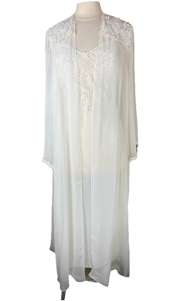 Flora Nikrooz (Sz S) Ivory Nightgown Robe Set Bridal Wedding Peignoir Lace Boho