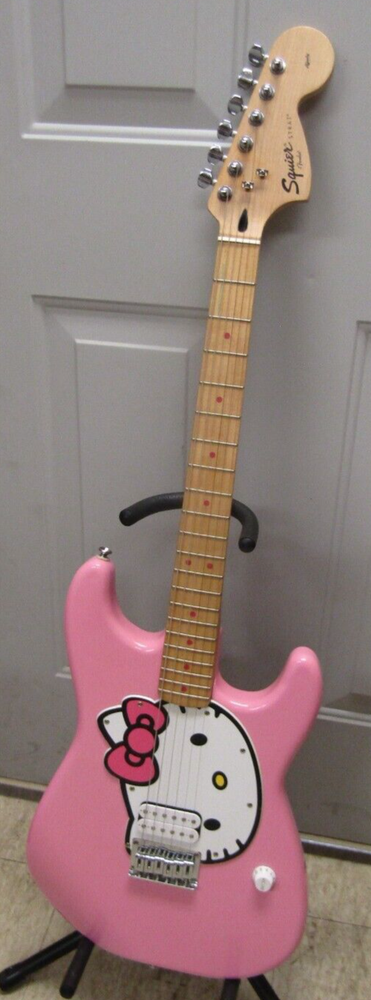 Squier Affinity Series Hello Kitty Strat Pink Electric Guitar Fender Strat