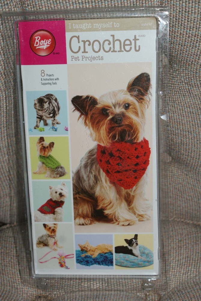 Boye Learn to Crochet Pet Clothing & Accessories Project Kit 6 Cochet Hooks New