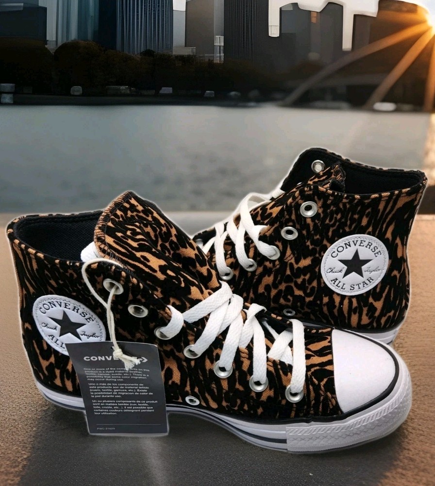 Converse Women Sz 6.5 Chuck Taylor All Star Animal Print Leopard High-Top Kicks