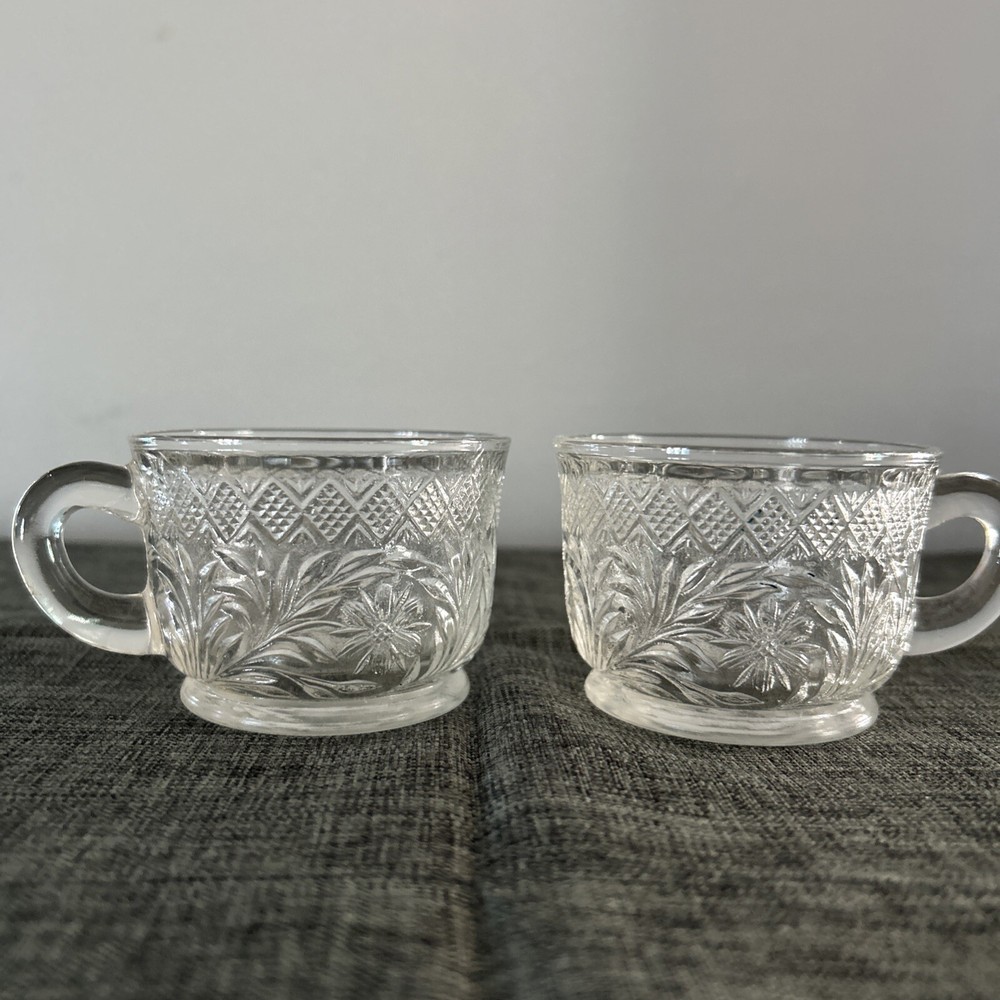 Smith Glass Holiday Punch Bowl Set of 2 Cups
