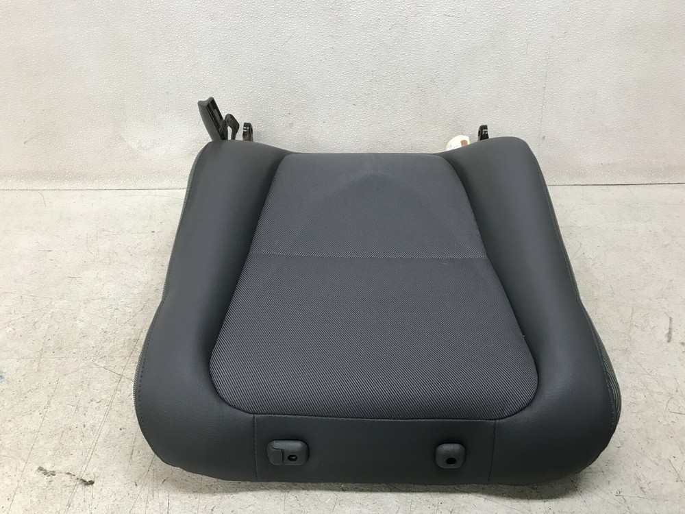 2003 Honda Element Driver Side Upper Seat Cushion Assembly OEM Lot3178