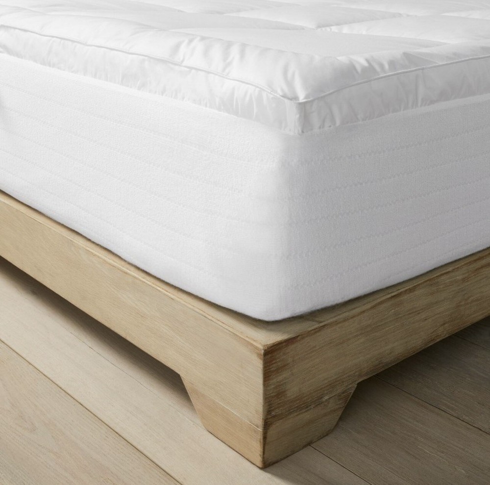 Casaluna Ultra Loft Down Alternative Mattress Pad, White Full Size