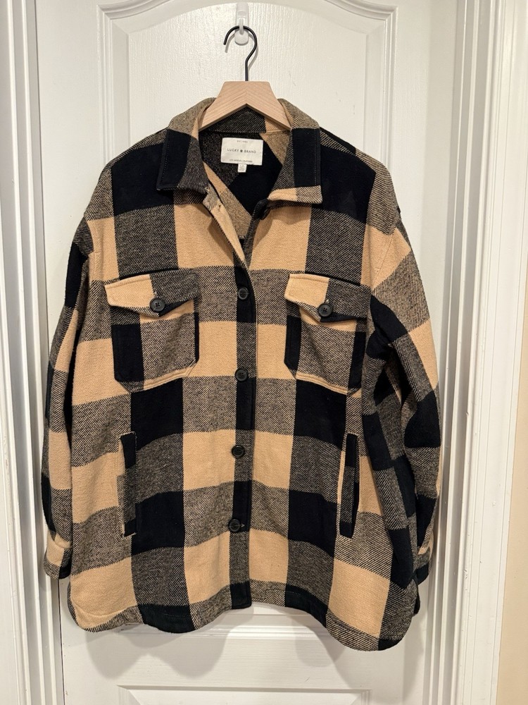 Lucky Brand Woman’s Size Large Beige And Black Flannel Shirt Shacket