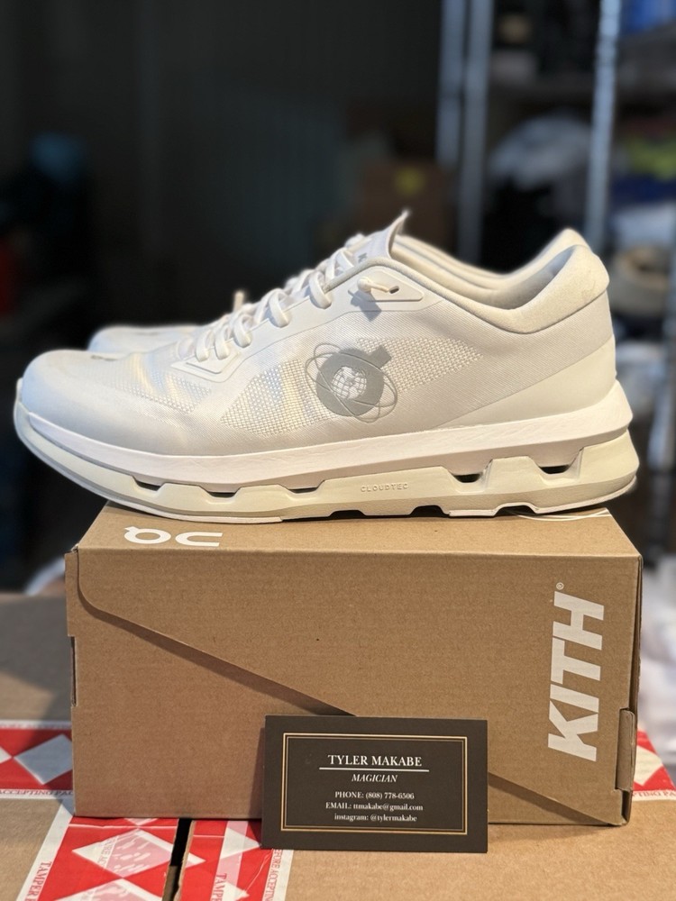 Kith x ON Cloud White Sneakers Size 8.5 Worn Once  