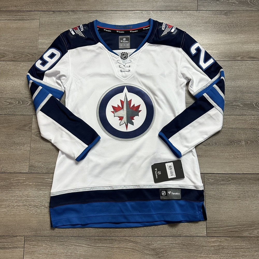 Fanatics NHL Hockey Winnipeg Jets Jersey 29 Patrick Laine Woman Size Small S NWT
