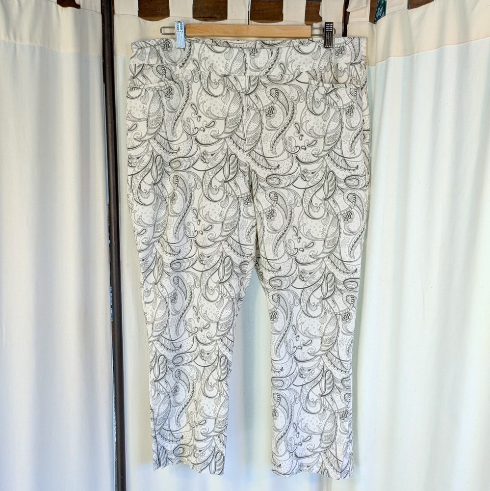 Chicos Women Crop Stretch Pants Sz 3 (L) Paisley Rayon Cotton Spandex Classic