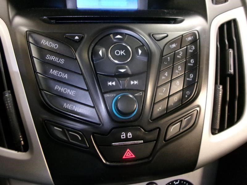 Audio Equipment Radio Control Panel Sync With Satellite Fits 13-14 FOCUS 2237323