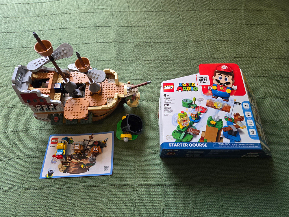 LEGO Super Mario Bowser Airship 71391 with Mario Starter Course 71360