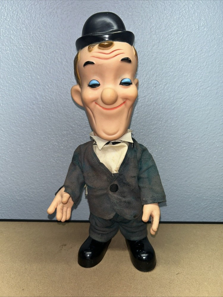 Vintage 1973 Berman Stan Laurel 13-Inch Poseable Vinyl Figure with OPP