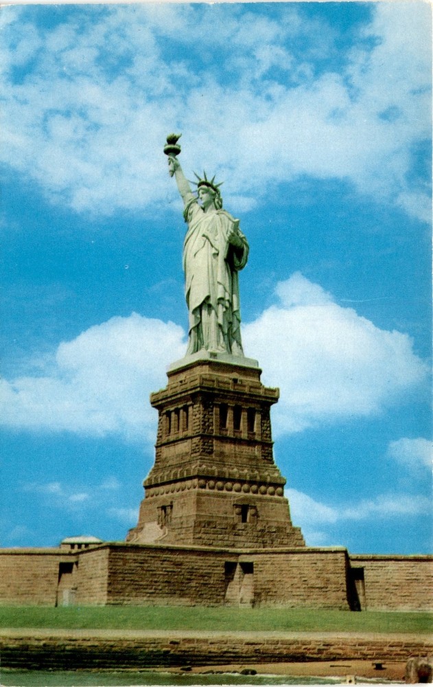 Statue of Liberty, Liberty Island, New York, Craft Productions, Postcard