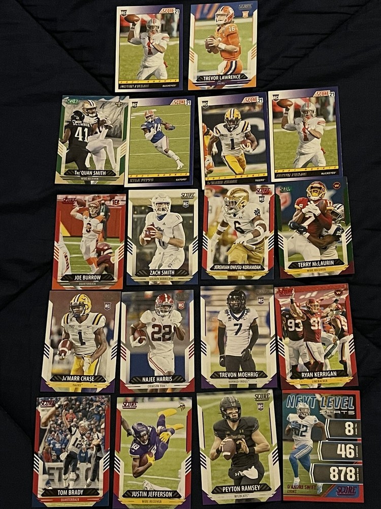 2021 score 18 card very rare green and red parralel stud rookie qb cards!! wow