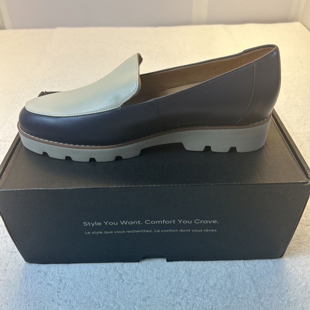 Vionic Kensley Casual Loafer Slip On Navy Cream Leather Women SZ 8 New in Box