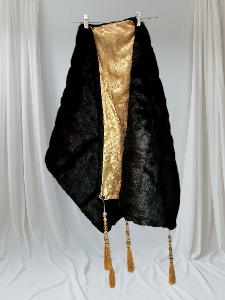 VINTAGE “IMAN GLOBAL CHIC