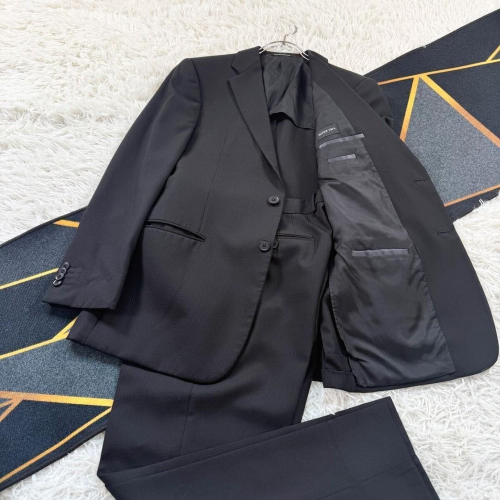 Extreme Current Emporio Armani 2B Suit T Line Backless Design