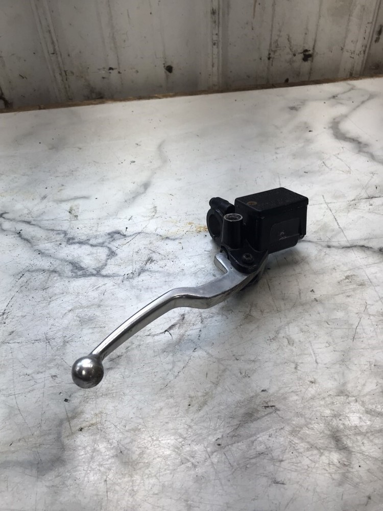 93 Kawasaki VN750 VN 750 Vulcan Front Brake Master Cylinder Lever Perch