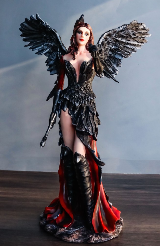 Gothic Raven Crow Trainer Angel Fairy In Black And Crimson Feather Gown Statue