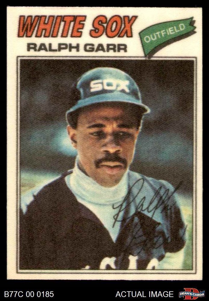1977 Topps Cloth Stickers #18 Ralph Garr White Sox 6 - EX/MT