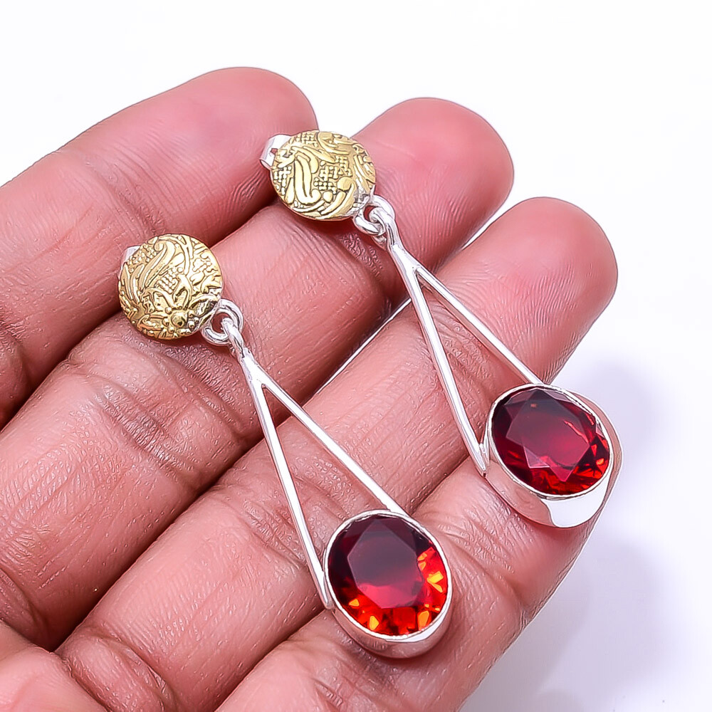 Red Garnet 925 Sterling Silver Two Tone Earring 1.95