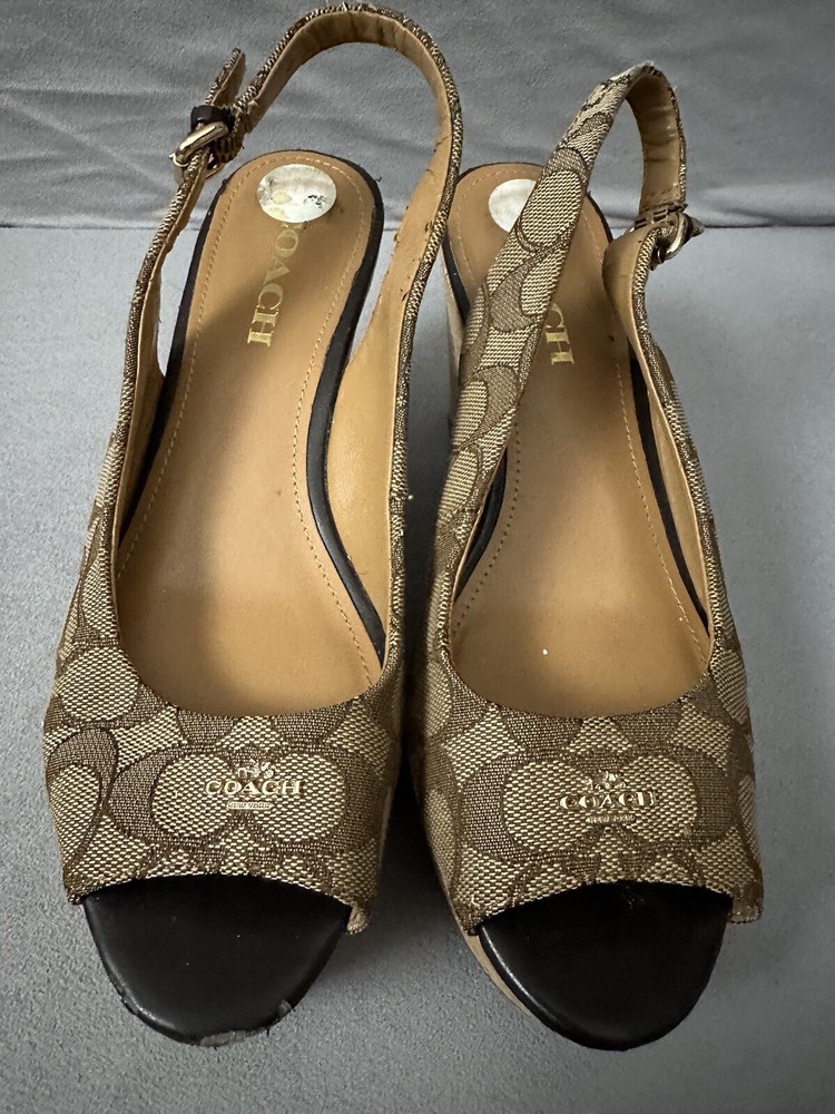 Coach Ferry Signature Wedges Open Toe Size 8 1/2