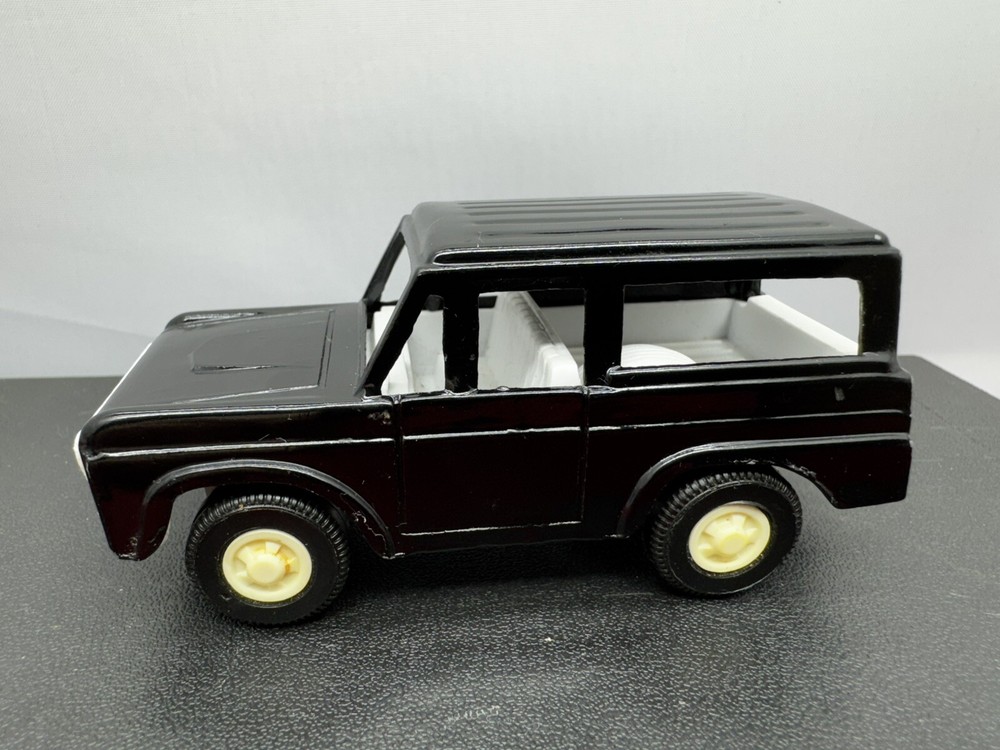 Vintage 1970 Tootsie Toy Black Ford Bronco Truck ~ Made in U.S.A.
