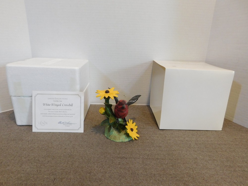 Lenox White Winged Crossbill Porcelain Bird Figurine 2000 Collection