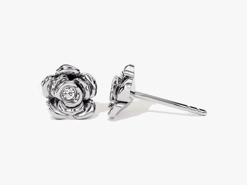 1Ct Round Simulated Diamond Flower Stud Earrings in 925 Sterling Silver