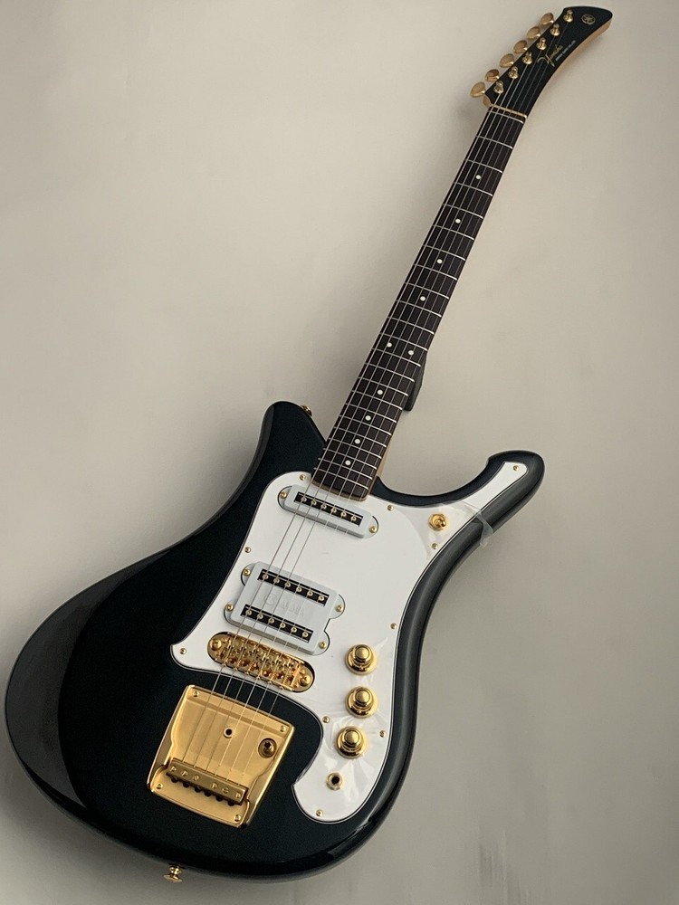 YAMAHA SG-7AS 30th Anniversary Electric Guitar in Moss Green Finish with Premium Craftsmanship