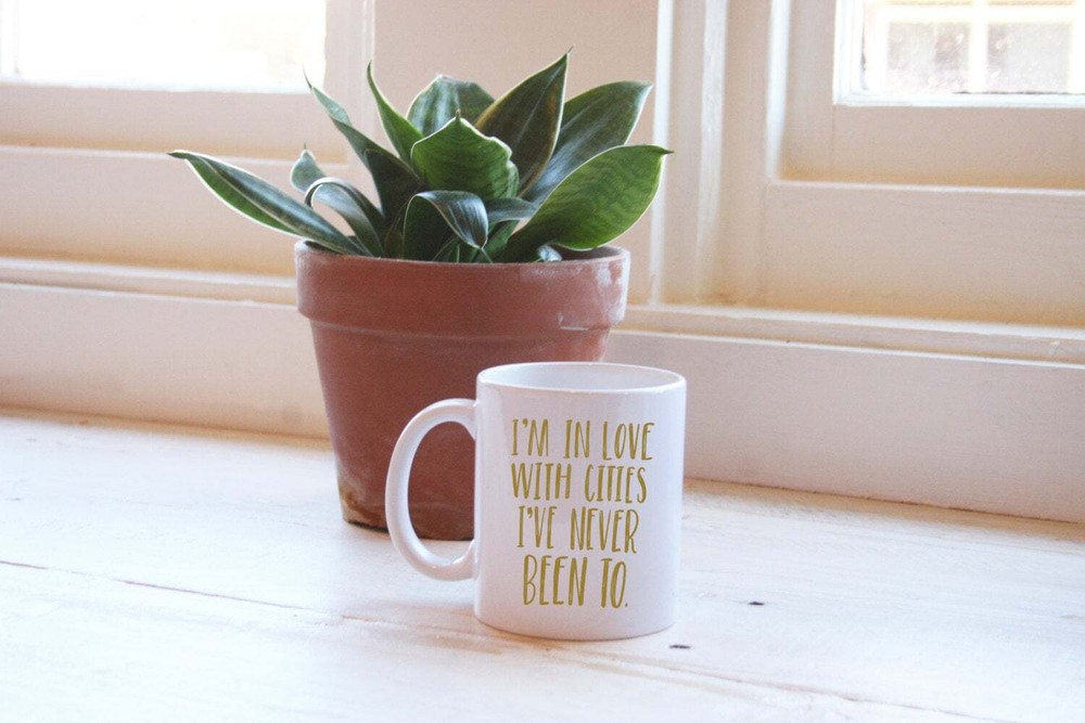 I'm In Love With Cities I've Never Been To Illustrated Ceramic Travel Mug Drink