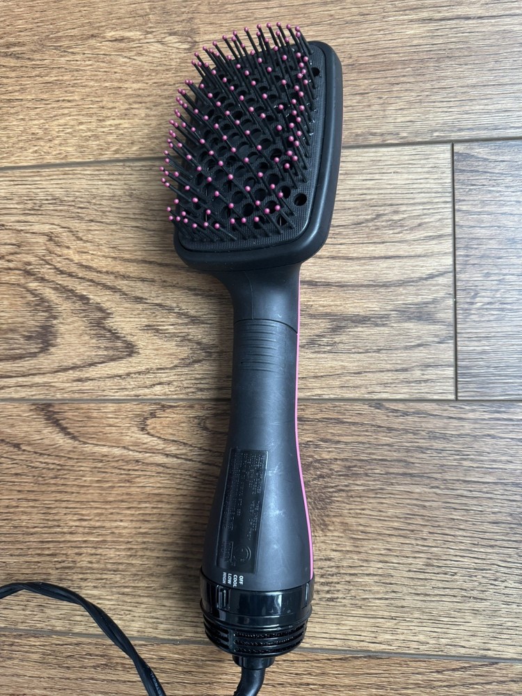 Revlon Pro Collection One Step Hair Ionic Dryer and Brush Styler RVDR5212 tested
