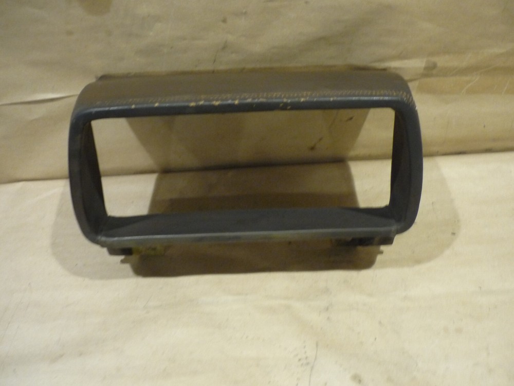Ferrari Testarossa - Dash Pod For Instrument Cluster - P/N 61558900