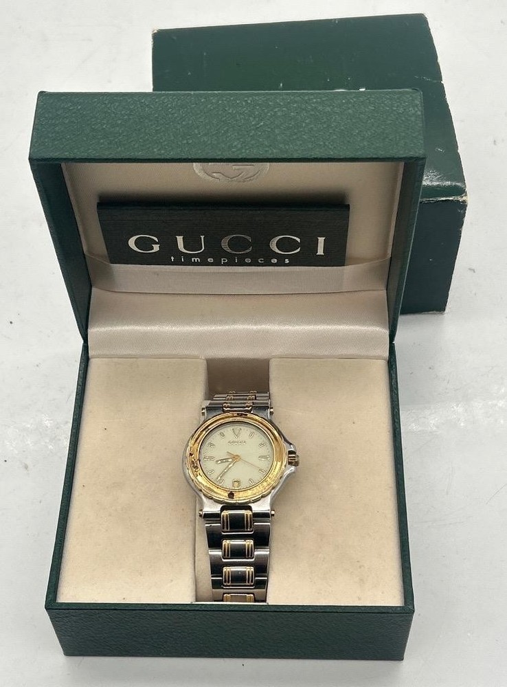 Vintage Gucci Watch - 9700M  - Box
