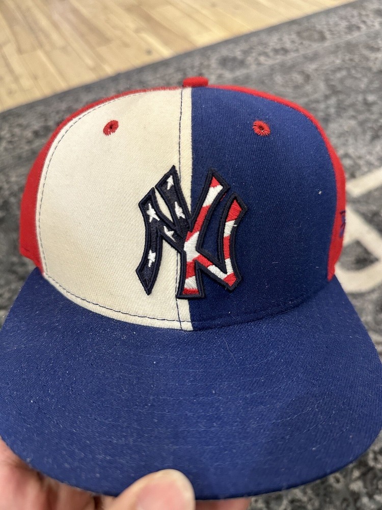 size 7 1/8 Red White Blue Yankees Fitted hat