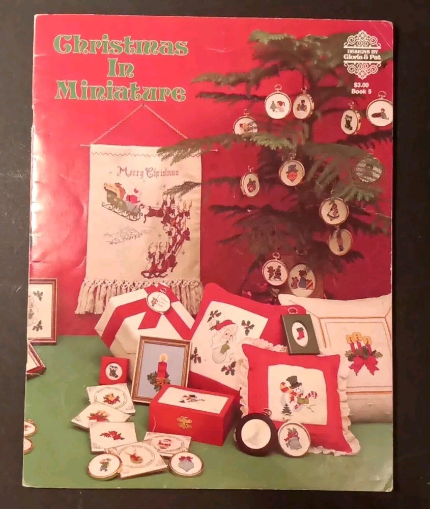Christmas in Miniature Cross Stitch Patterns Book 5 Designs by Gloria and Pat