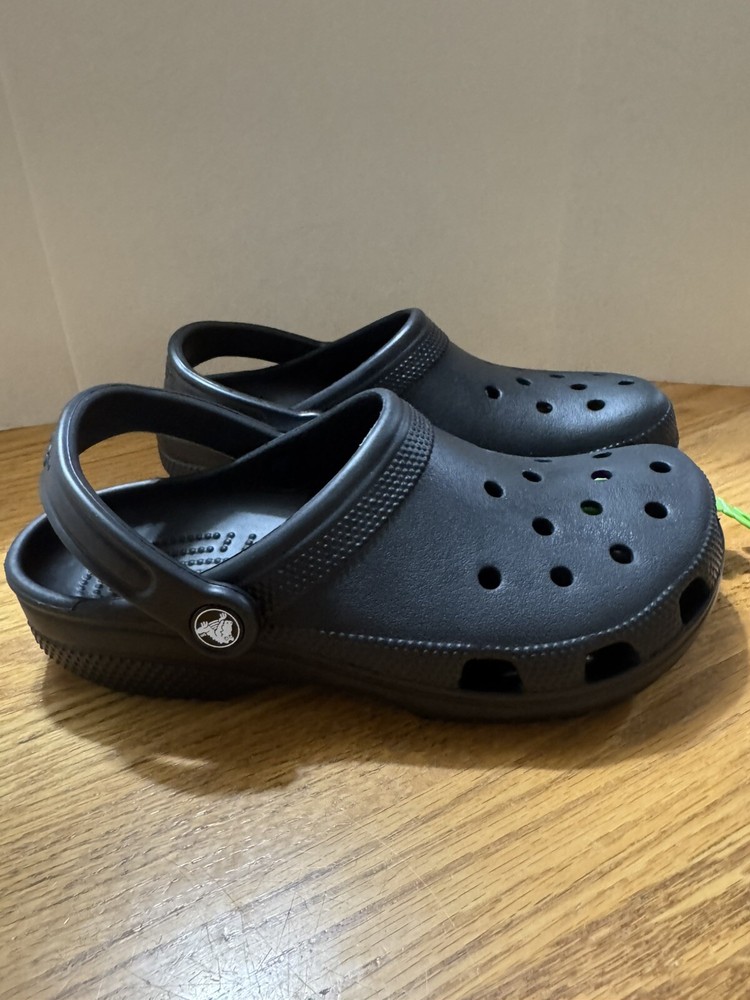 Crocs Unisex Classic Clog Black, Men 6 Women 8 Brand New
