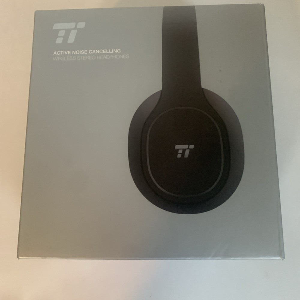 Wireless Bluetooth Headphones. Used. Working Good Condition.