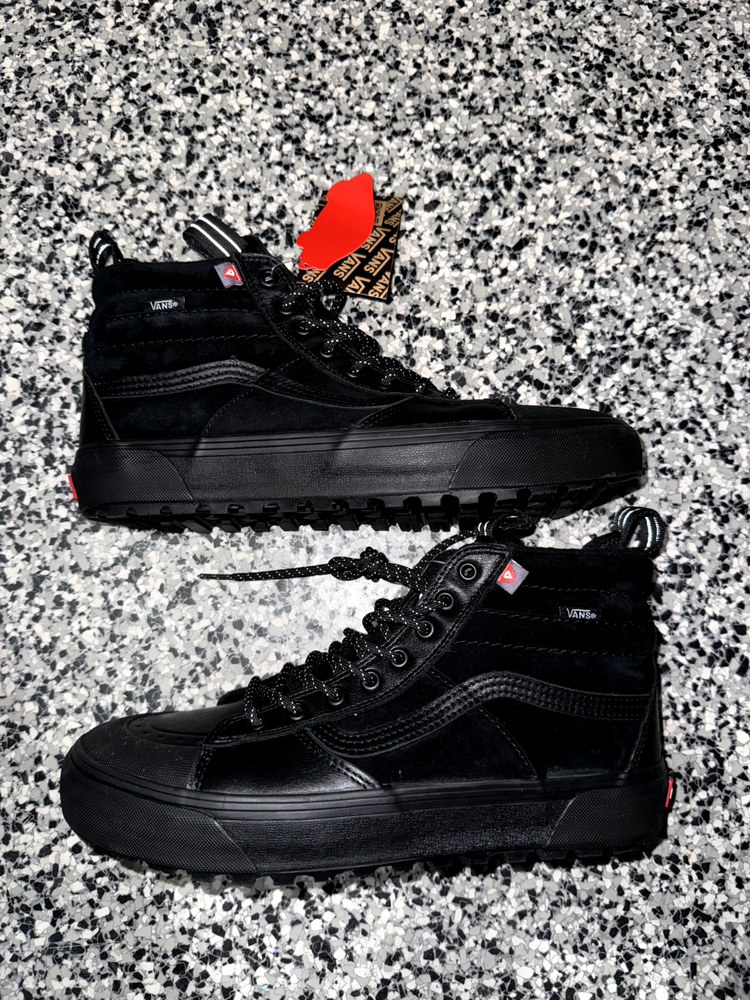 NEW Vans Sk8 Hi Mte 2 Boot Men Triple Black 3M Primaloft Hydroguard Sz 7.5-10.5