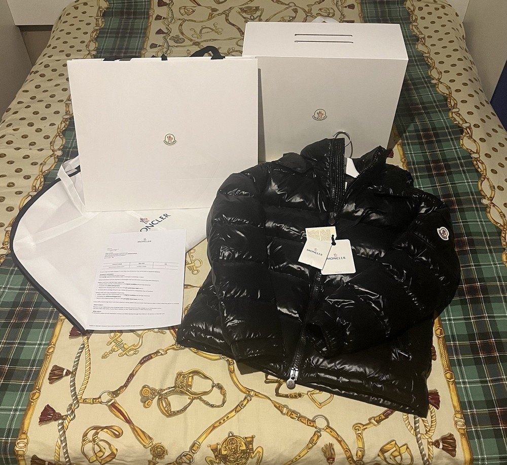 moncler maya black size 2/m