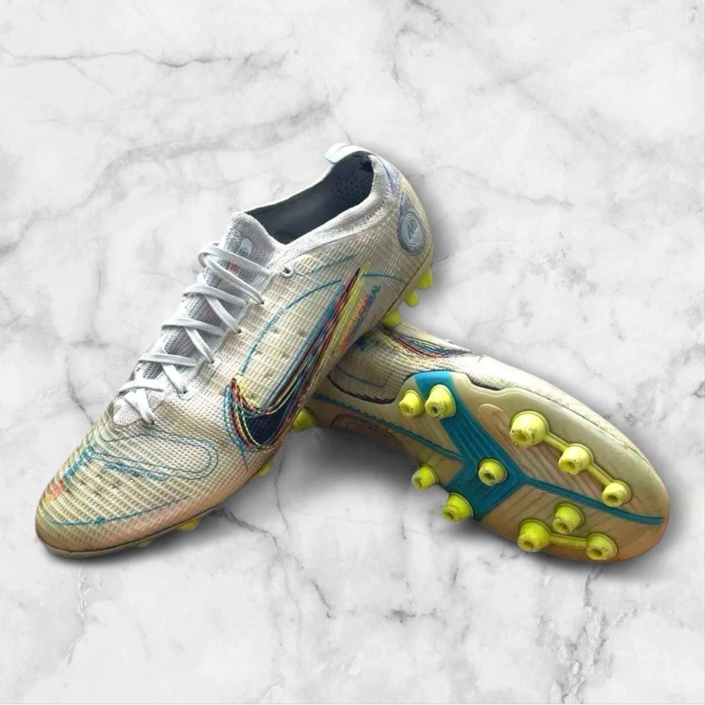 Nike Mercurial Vapor 14 Elite AG Soccer Cleats US 9 Used with Case