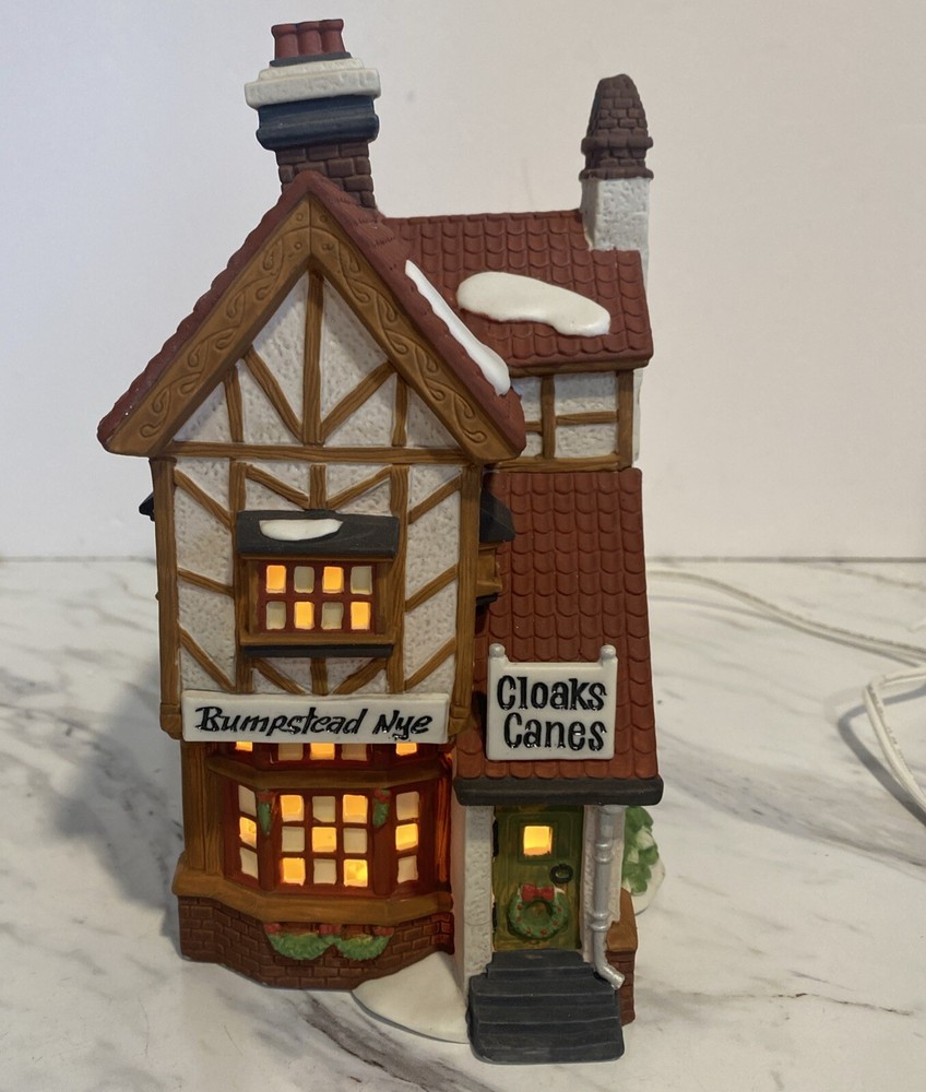 Dept 56 Dickens Village Series Bumpstead Nye Cloaks & Canes 1993 W/ Light & Box