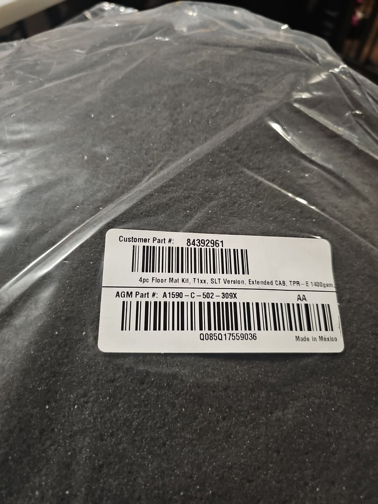 2019-2021 GMC Sierra Ext Cab Slt Carpet Floor Mats Genuine OEM Charcoal Color