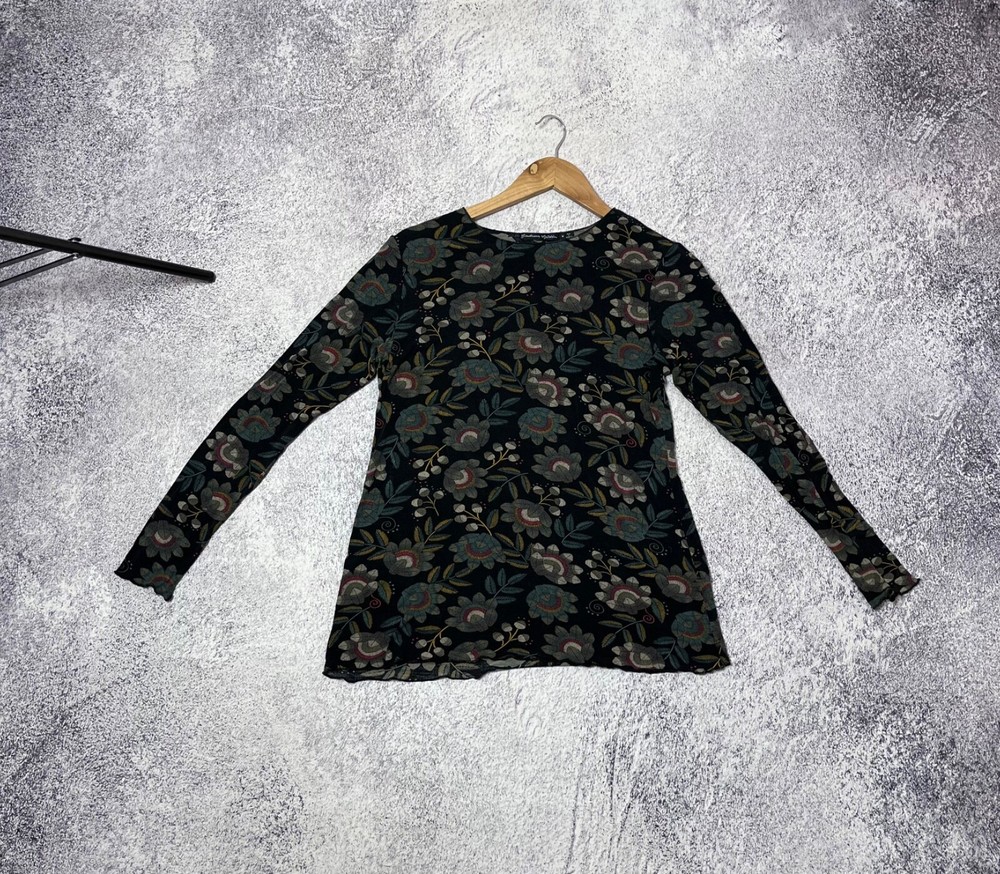 Women's sweater Gudrun Sjoden size M flowers and fauna made in Bulgaria