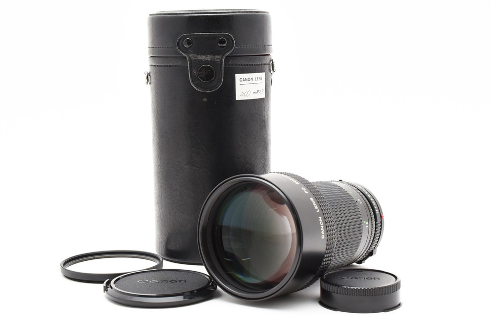 Canon New FD 100mm f2.8 Telephoto Lens with Case Hood Mint from Japan  
