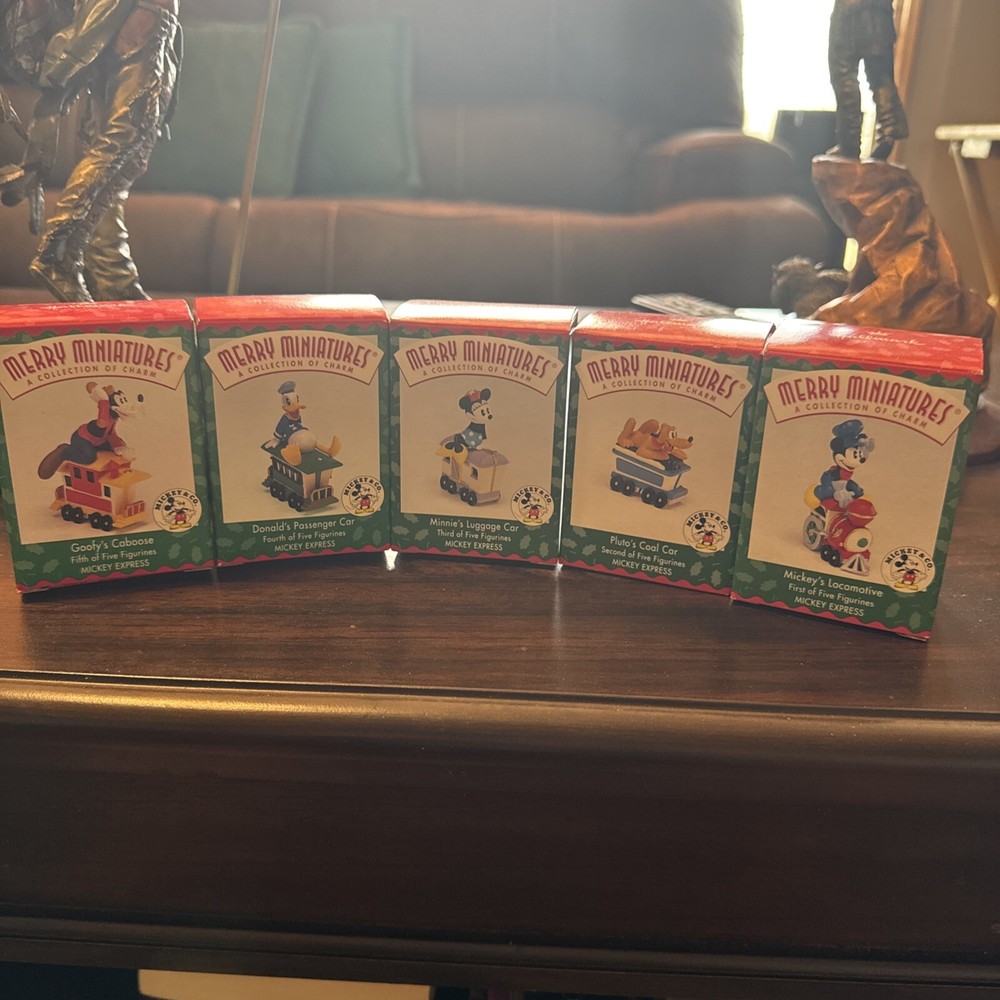 1998 Hallmark Disney Mickey Express Merry Miniatures Complete 5-Piece Set NIB