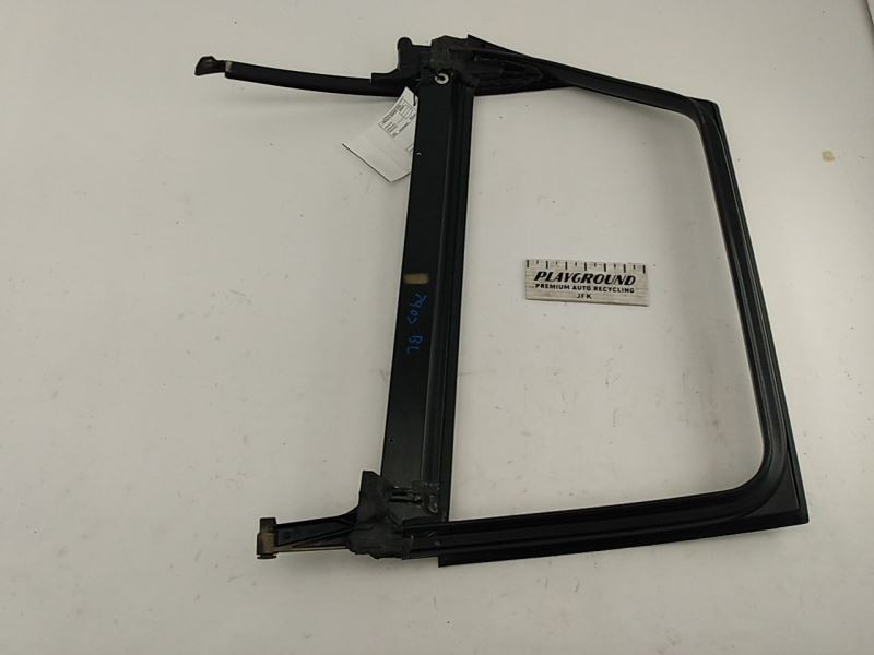 A3 Audi Left Rear Door Window Frame 8P4845201B OEM 2006-2013